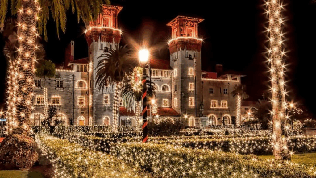 15 Florida Things Everyone Should Do Before They Leave the State