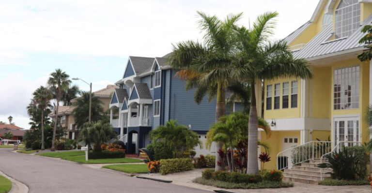 6 Hidden-Gem Florida Towns Perfect for a Peaceful Winter Break