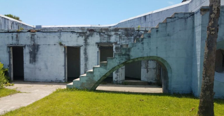 7 Abandoned Florida Towns You Can Still Visit (If You’re Brave Enough)