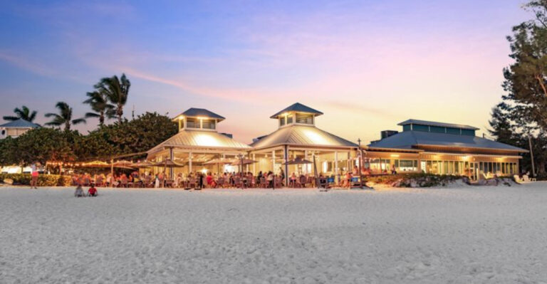 7 Florida Restaurants Where You Can Eat With Your Toes in the Sand