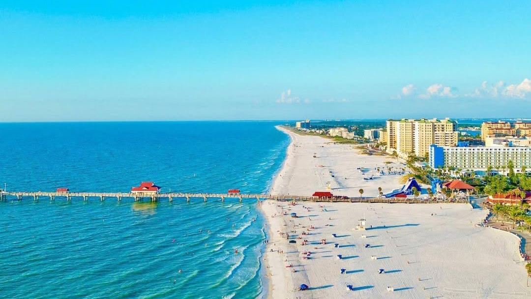 8 Florida Beaches So Gorgeous, They Should Be Considered the Best in America
