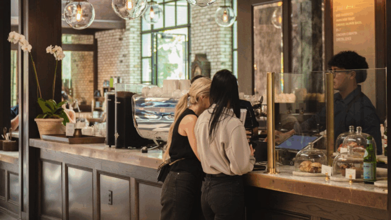 9 Must-Try Florida Cafés Where Breakfast Sandwiches Meet Their Perfect Coffee Match