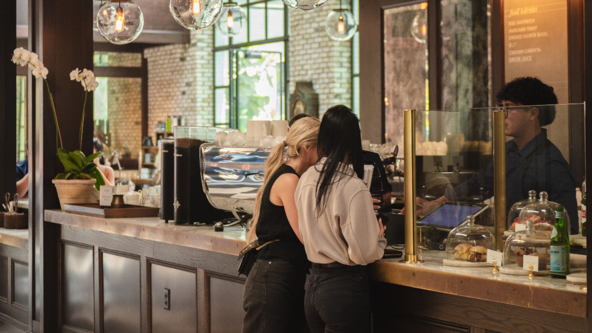 9 Must-Try Florida Cafés Where Breakfast Sandwiches Meet Their Perfect Coffee Match