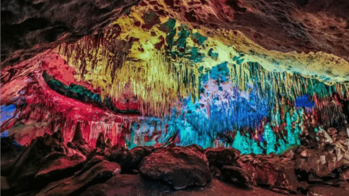 Hidden Beneath the Sunshine: Florida's Secret Caves You Have to See