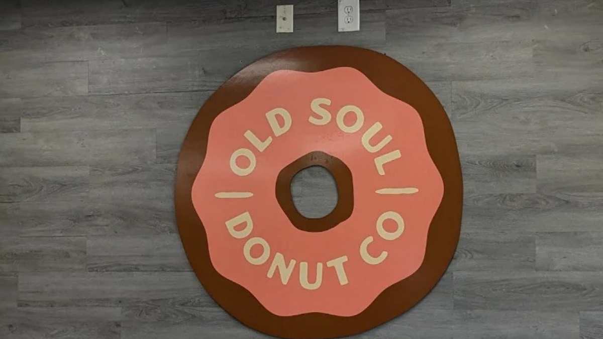 The Apple Cider Donuts at This Florida Spot Are So Incredible, You'll Never Want Fall to End