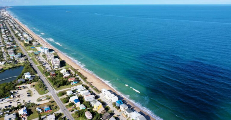 Florida’s Best Drive-Up Beaches Where You Don’t Have to Walk Far at All