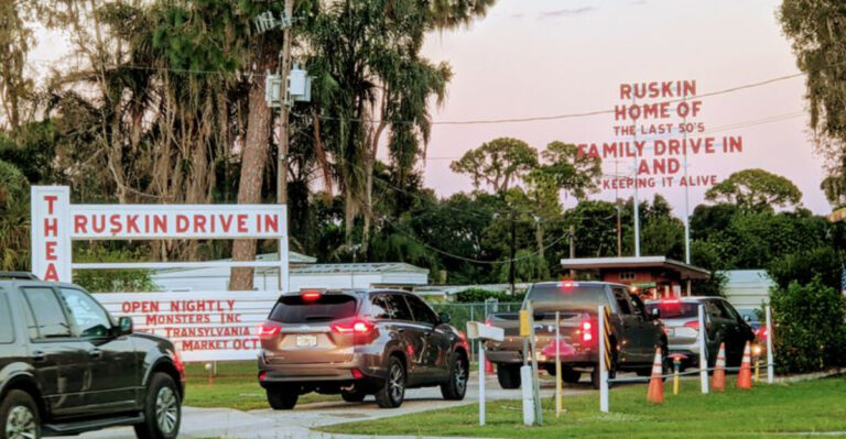 Florida’s Best Spots for Outdoor Movie Nights and Drive-Ins