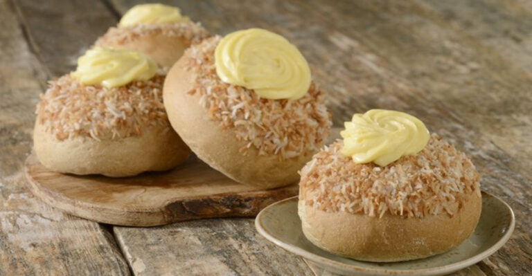 Orlando’s Most Irresistible Dessert Bars & Bakeries