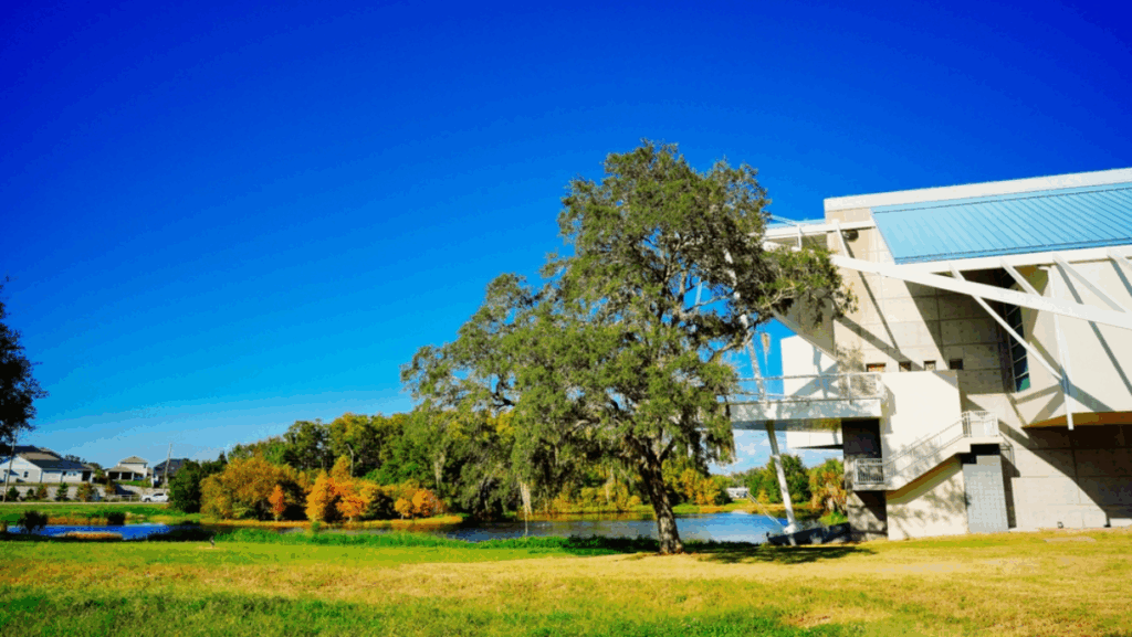 8 Florida Towns with Old-Florida Vibes You Thought Were Gone