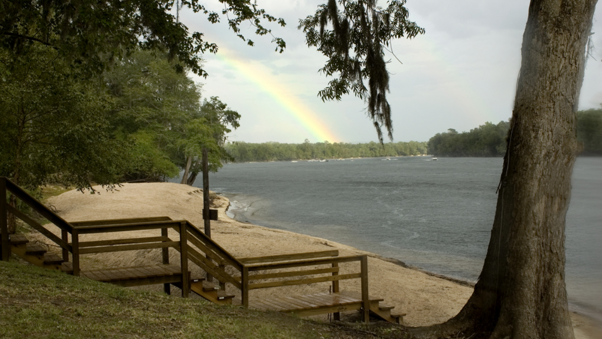 8 Underrated Florida River Towns That Make Perfect Weekend Getaways