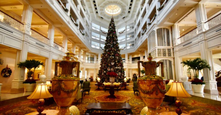 8 Florida Resorts That Transform Into Holiday Wonderlands