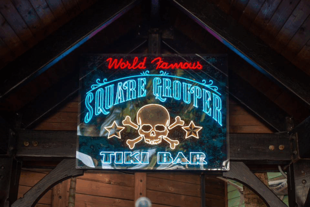 9 Laid-Back Florida Beach Bars With Shockingly Good Food