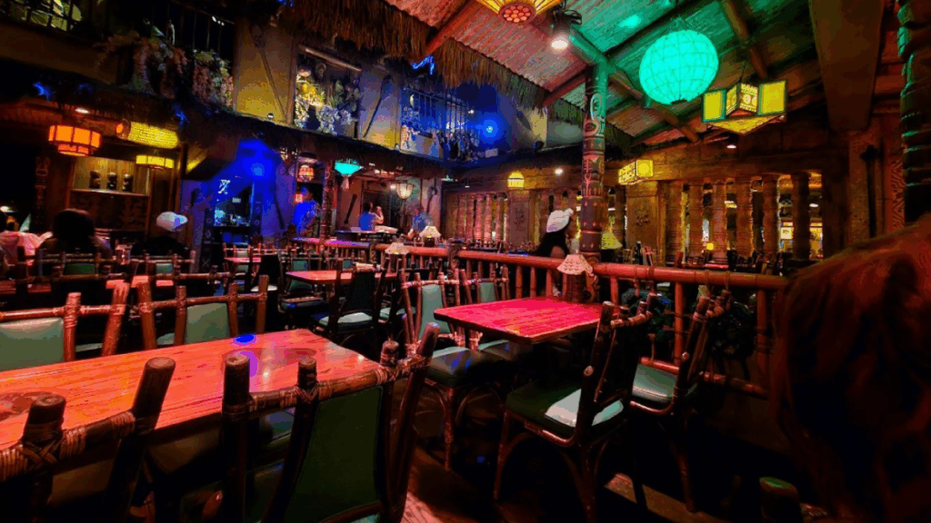 The Most Unusual Places to Eat in Florida—and They're Fantastic