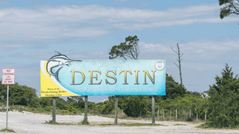 This Florida Town Has Some of the Clearest Water in the State — But Tourists Usually Miss It