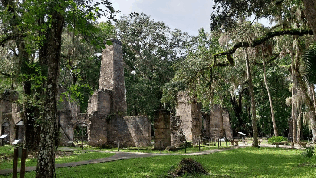 This Quiet Florida Park Holds the Remains of a 19th-Century Giant