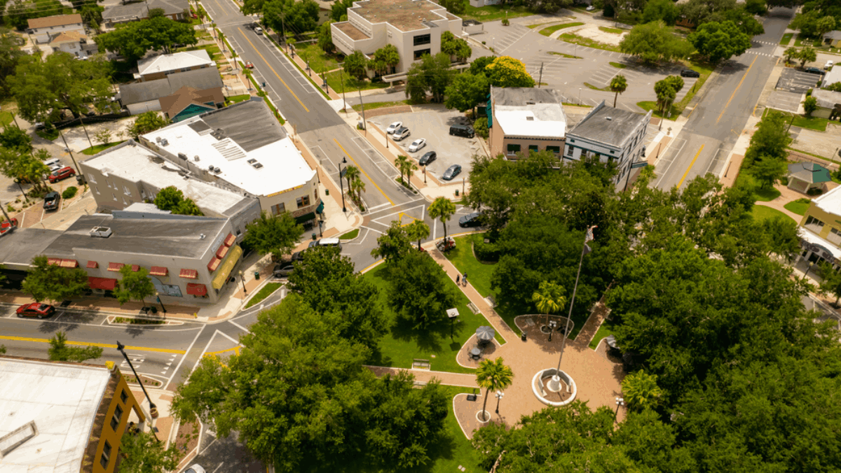 Tourists Are Skipping These Florida Towns More Than Ever (Here's Why You Shouldn't)