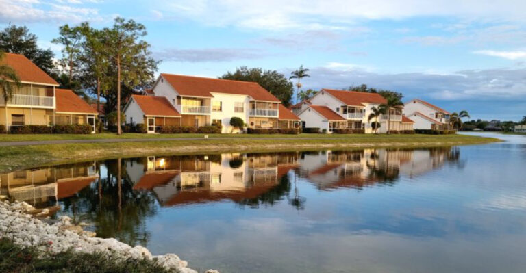 10 Florida Towns People Move To After Visiting Once