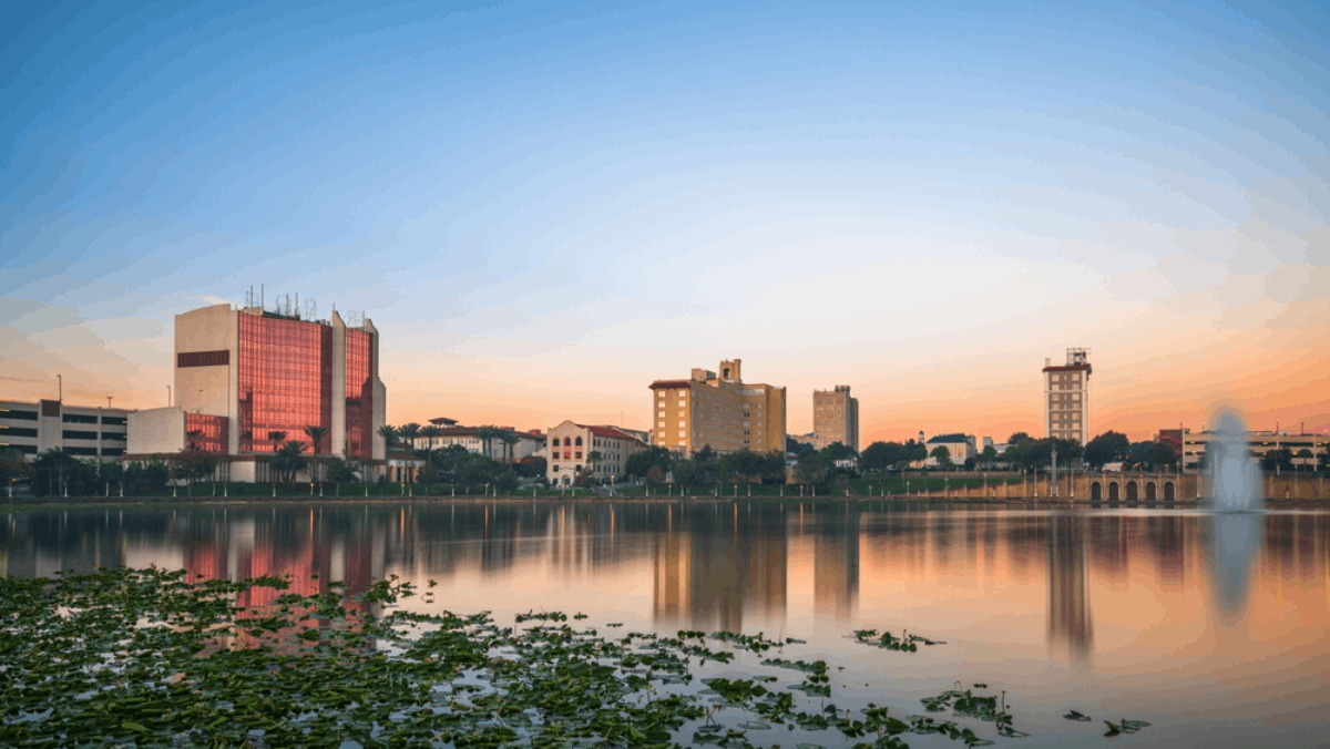 5 Charming Florida Towns Where a Modest Income Goes Surprisingly Far