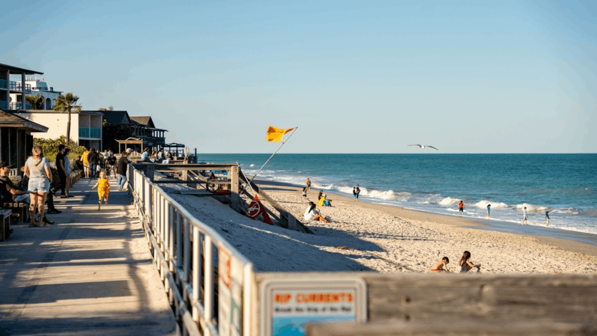 8 Florida Towns Home to the State's Best Beaches