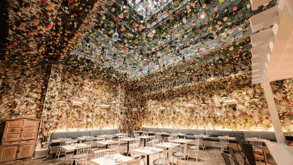 This Fort Lauderdale Restaurant Might Have the Most Beautiful Dining Room in the City