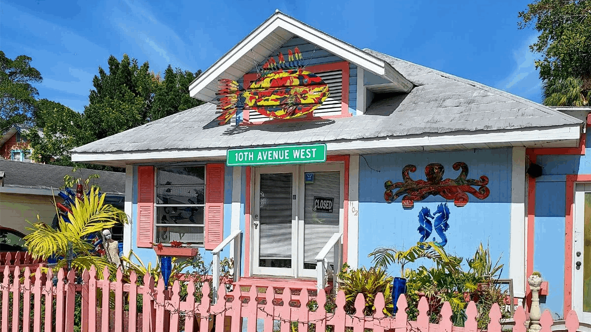 This Hidden Florida Art Village Is a Funky, Whimsical Dream Come True