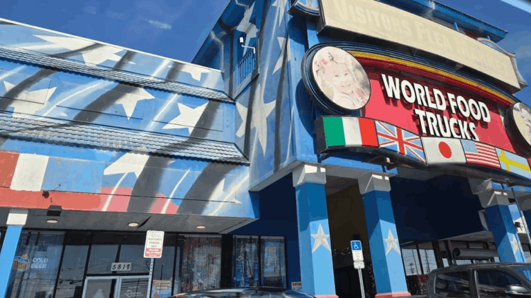 With 250 Vendors and Food Trucks, This Florida Flea Market Is an All-Day Experience