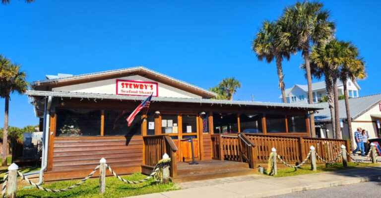 This Florida Seafood Shack Has Been Family-Owned for Over 50 Years