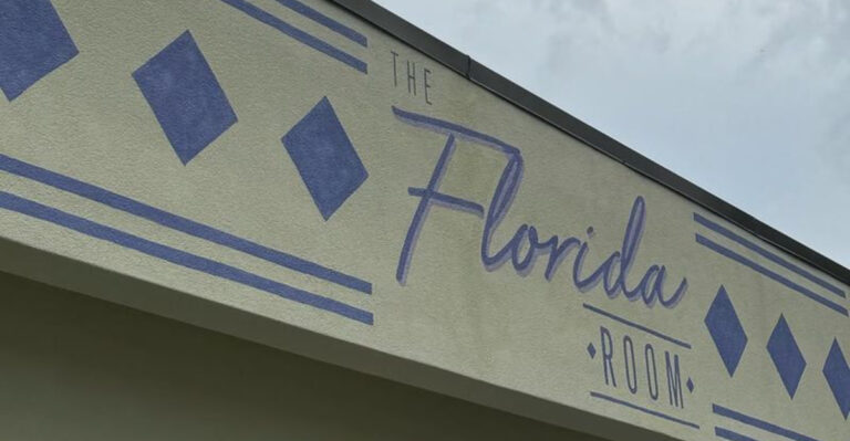 This Florida Seltzer Cocktail Lounge Is Basically a Love Letter to ‘Miami Vice’