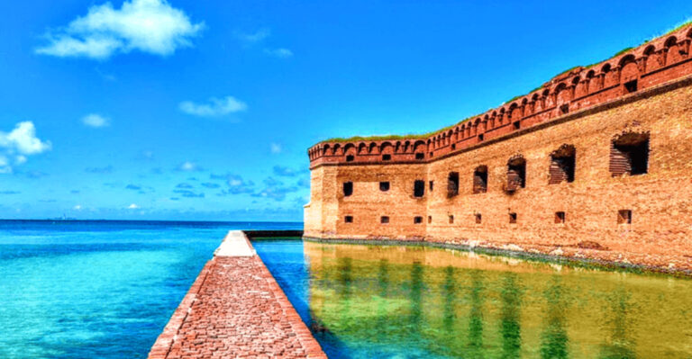 11 Florida “No Crowds” Spots to Visit in the Off-Season