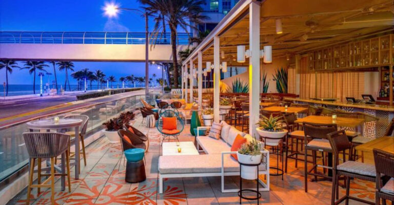 15 Best Happy Hours in Fort Lauderdale for Cocktails, Bites & Views