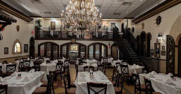 7 Historic Florida Restaurants Where Every Bite Comes With a Backstory