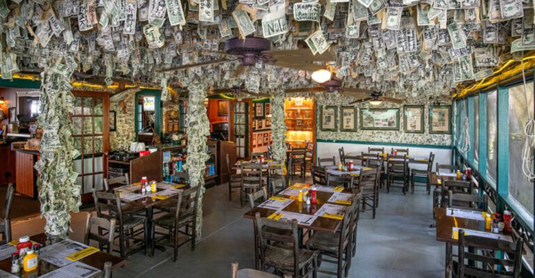 8 Florida Restaurants That Don’t Look Like Restaurants at All