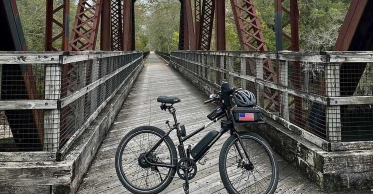 This 32-Mile Florida Bike Trail Follows a Historic Railroad Through Four Small Towns