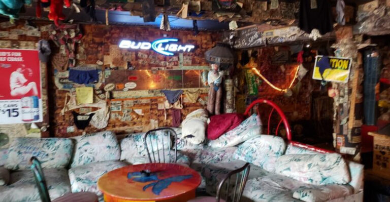 This Tiny Florida Dive Bar Is Weird in the Most Charming Way