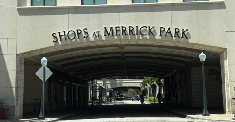 Where to Shop in Coral Gables: The Best Streets, Malls, and Hidden Gems