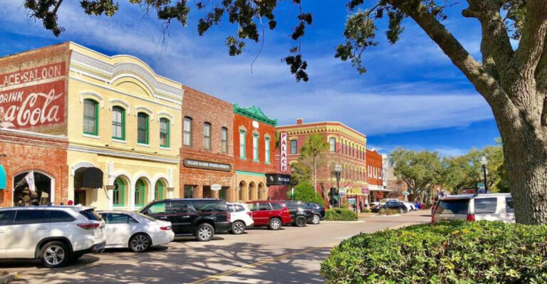 13 Quiet Florida Beach Towns Perfect for Avoiding Spring Break Crowds