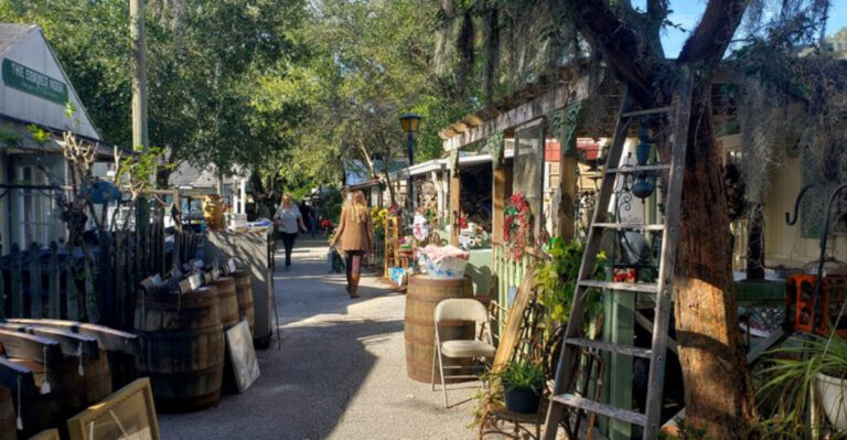 Step Back in Time at This Antique Theme Park in Florida for the Perfect Family Day