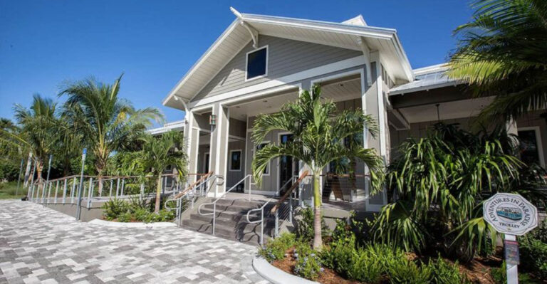 This Laid-Back Sanibel Restaurant Is the Tropical Escape You’ve Been Craving