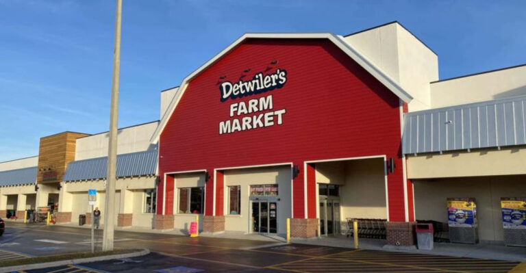 This Massive Mennonite Market in Florida Has Almost Everything You Could Ever Need