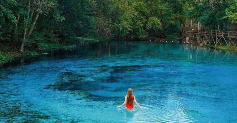 This Scenic Florida Hike Takes You to 5 Crystal-Clear Natural Spring Pools