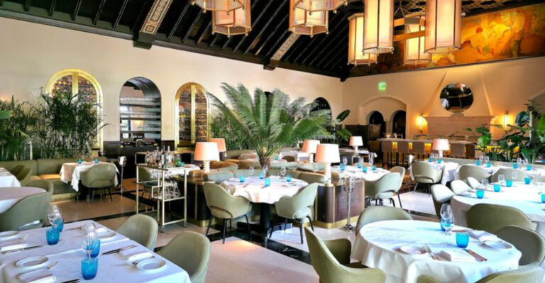 13 Breathtaking Restaurants in Florida You Need to Experience This April