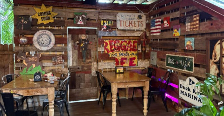 These 13 Tiny Florida Restaurants Are Hiding Seriously Big Flavor