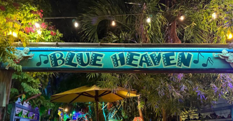 These 15 Florida Restaurants Serve Desserts That Are Absolutely Insane