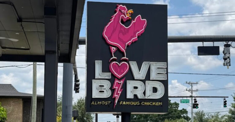 This 1960s Gas Station Is Now One of Florida’s Best Fried Chicken Spots