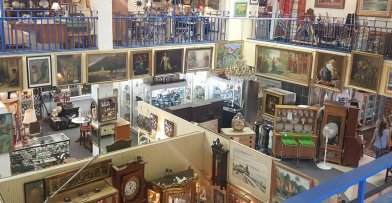 This Enormous Antique Mall In St. Petersburg May Be Florida’s Most Fascinating Treasure Hunt