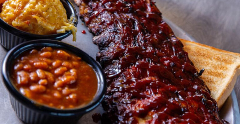 This Florida BBQ Joint Serves Sticky, Smoky Ribs That Are Impossible To Resist