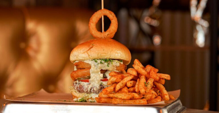 This Miami Beach Restaurant Is Known for Its Seriously Juicy Burgers