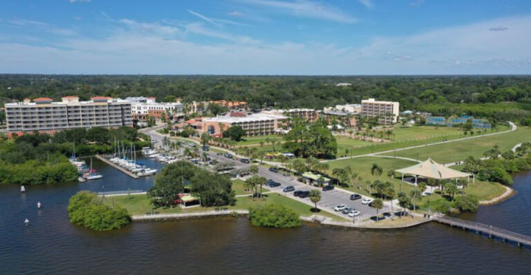 This Overlooked Florida Bayfront Destination Is More Stunning Than You’d Expect