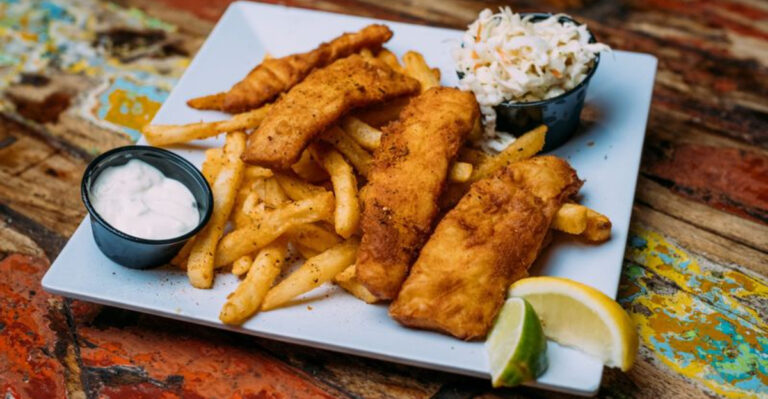 10 Fried Fish Spots In Florida That Are Anything But Ordinary