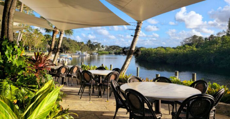 10 Only-In-Florida Waterfront Dining Spots Where The Views Steal The Show